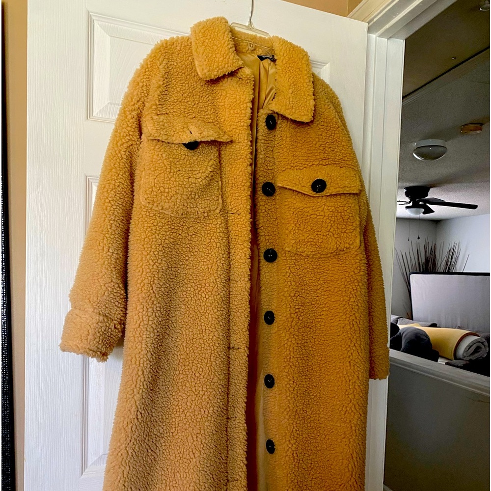 Long wool like coat